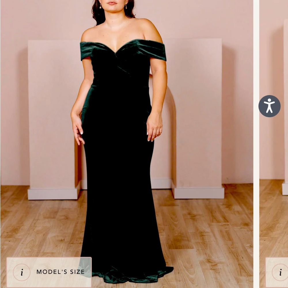 Revelry Bardot Velvet Dress - Classic Emerald